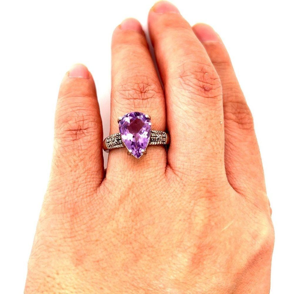 ‎Pear Amethyst Ring - Picture 4 of 6